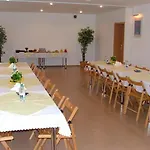 Pod Brzozami Bed & Breakfast 3*