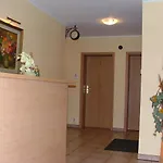 Bed & Breakfast Pod Brzozami Poznań