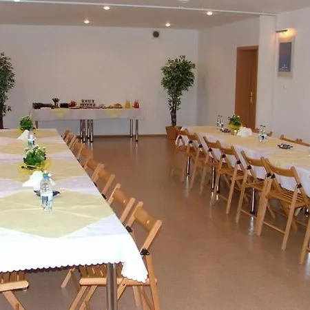 Pod Brzozami Oda ve Kahvaltı 3*