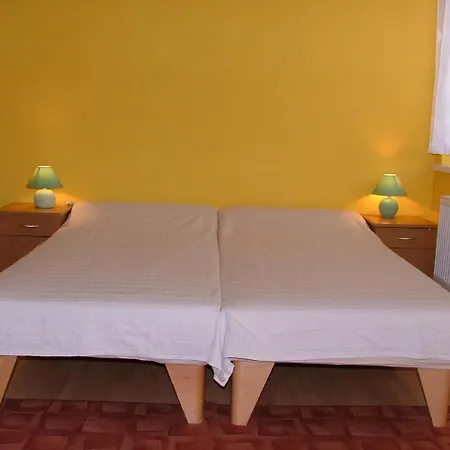 Bed & Breakfast Dom Goscinny Pod Brzozami *