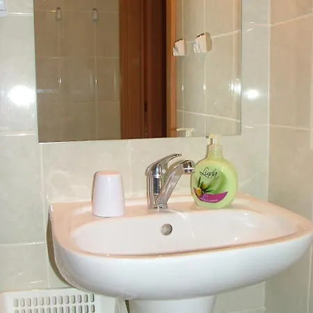 Bed & Breakfast Dom Goscinny Pod Brzozami *