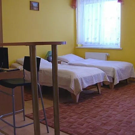 Dom Goscinny Pod Brzozami Poznan