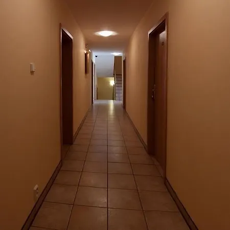 Dom Goscinny Pod Brzozami Bed & Breakfast
