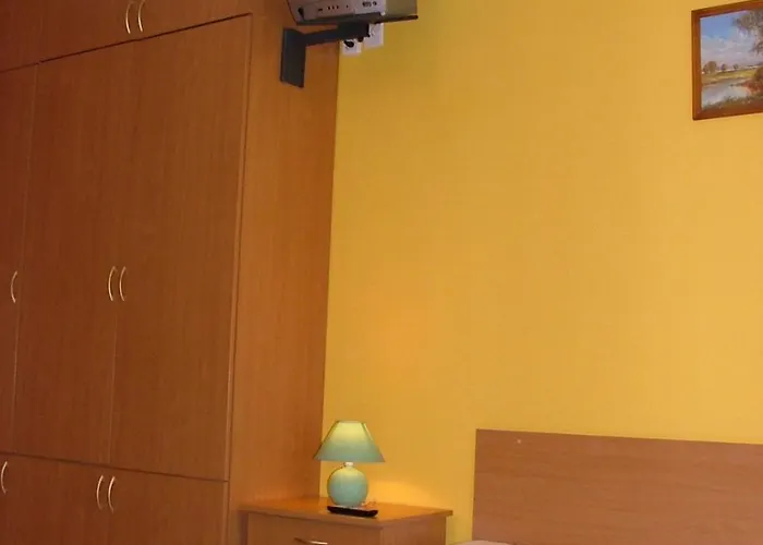 Bed & Breakfast Dom Goscinny Pod Brzozami