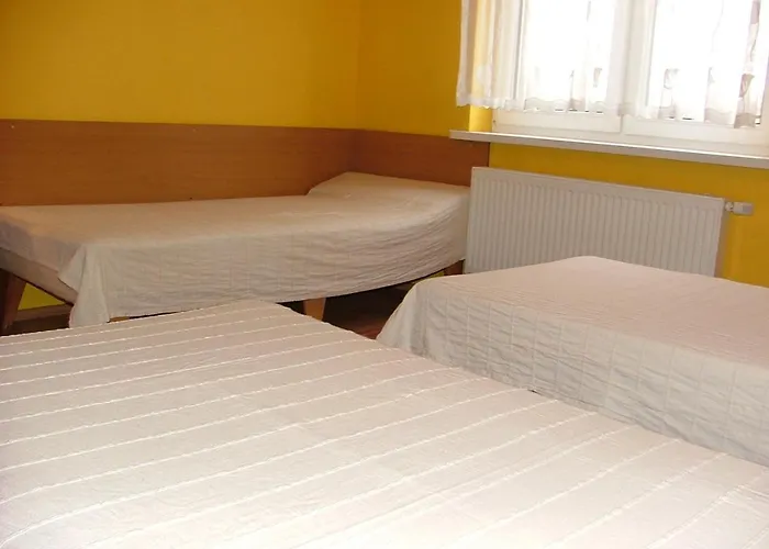 Bed & Breakfast Dom Goscinny Pod Brzozami