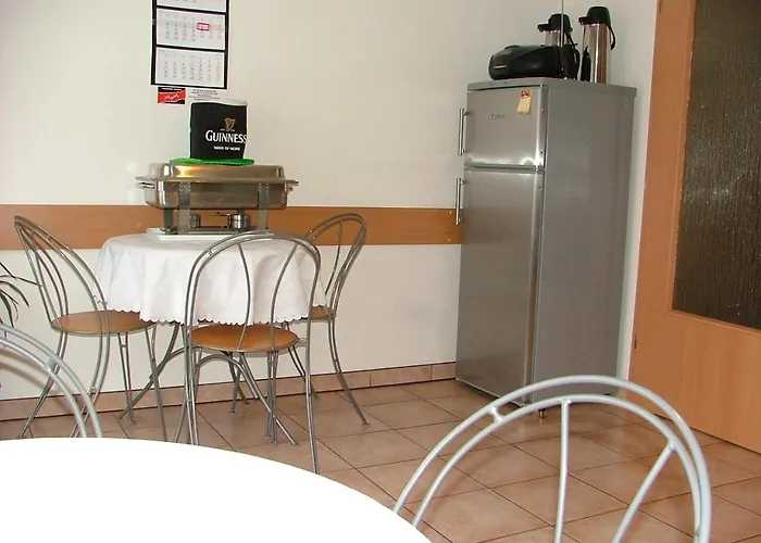 Bed & Breakfast Dom Goscinny Pod Brzozami 3*